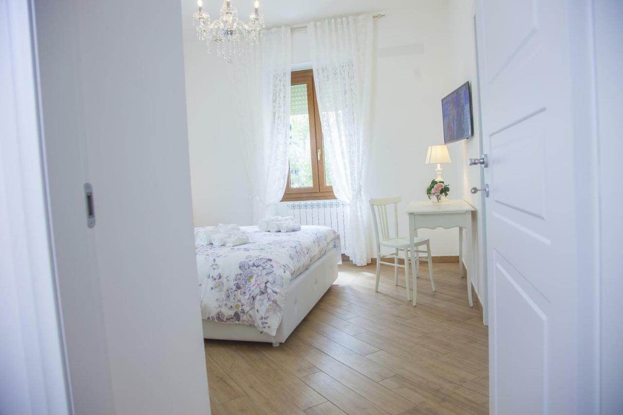 La Perla - Chic Accommodation 사사리 외부 사진